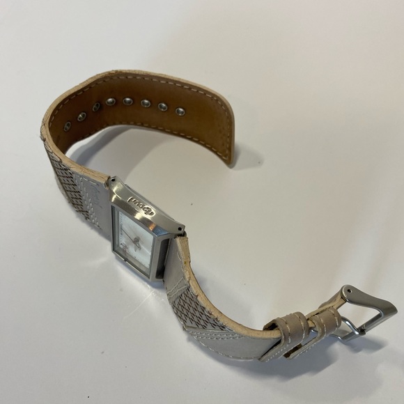 Ripcurl women’s watch - Picture 4 of 6